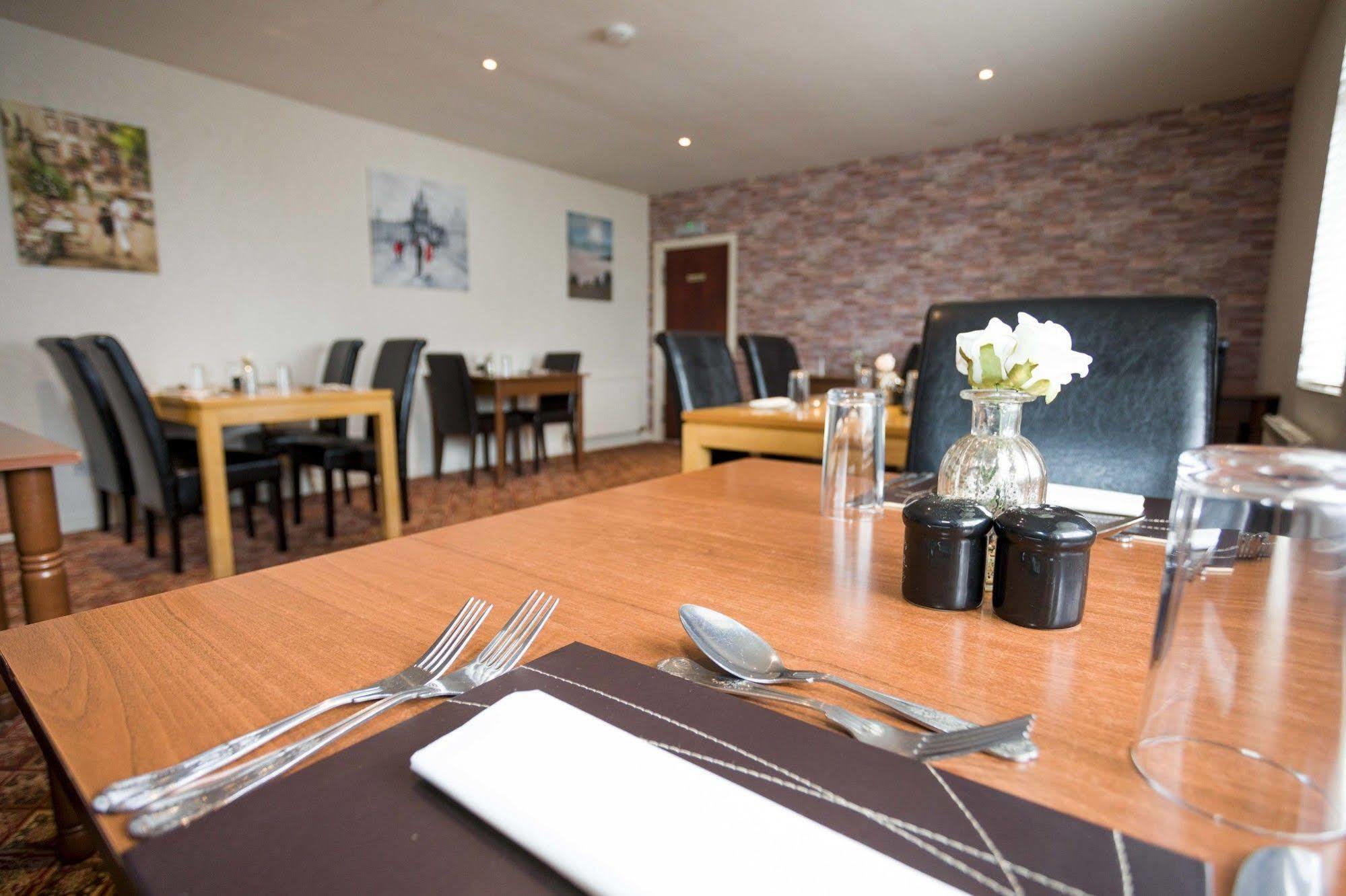 The White Swan Inn Lowick  Luaran gambar